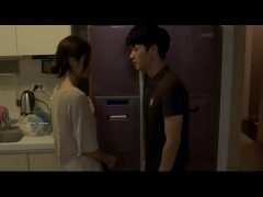 Sự Ham Muốn Của Cô Gái Nhỏ Mới Lớn